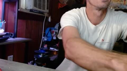 Snapshot of comic_king27 chatting on October 11, 11:53 am Nelson or ComicKing and sometime Peachy143 online show from October 11, 11:53 am