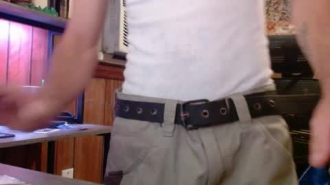 Snapshot of comic_king27 chatting on October 13, 9:09 am Nelson or ComicKing and sometime Peachy143 online show from October 13, 9:09 am