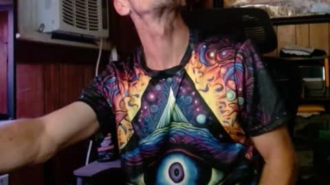 Snapshot of comic_king27 chatting on October 19, 1:06 am Nelson or ComicKing and sometime Peachy143 online show from October 19, 1:06 am