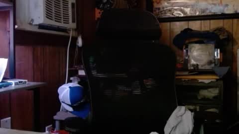 Snapshot of comic_king27 chatting on December 1, 10:15 pm Nelson or ComicKing and sometime Peachy143 online show from December 1, 10:15 pm