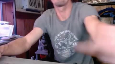 Snapshot of comic_king27 chatting on December 14, 11:59 am Nelson or ComicKing and sometime Peachy143 online show from December 14, 11:59 am