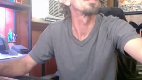 Nelson or ComicKing and sometime Peachy143 online show from March 21, 4:43 pm