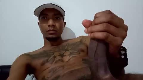 Snapshot of comoseria1927realg4life chatting on December 5, 3:59 am comoseria1927realg4life online show from December 5, 3:59 am