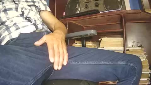 complacent12 online show from January 1, 1:15 am