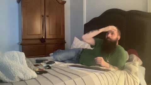 Snapshot of concentralized chatting on February 1, 6:00 am Matt online show from February 1, 6:00 am