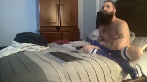 Snapshot of concentralized chatting on February 7, 8:01 am Matt online show from February 7, 8:01 am