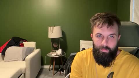 Snapshot of concentralized chatting on December 13, 8:58 pm Matt online show from December 13, 8:58 pm