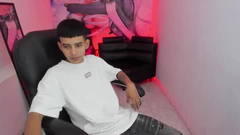 Snapshot of coney_boy chatting on February 28, 2:42 pm Coney online show from February 28, 2:42 pm