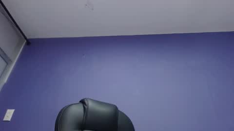 Snapshot of coney_boy chatting on March 4, 9:40 am Coney online show from March 4, 9:40 am