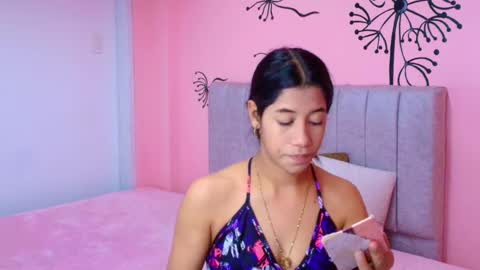 Snapshot of connie_bell chatting on October 1, 6:58 pm C O N N I E online show from October 1, 6:58 pm