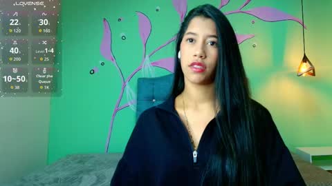 Snapshot of connie_bell chatting on October 24, 5:09 pm C O N N I E online show from October 24, 5:09 pm