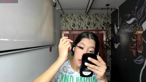 C O N N I E online show from March 19, 6:45 pm