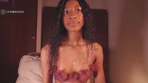   independent model online show from October 12, 12:31 am