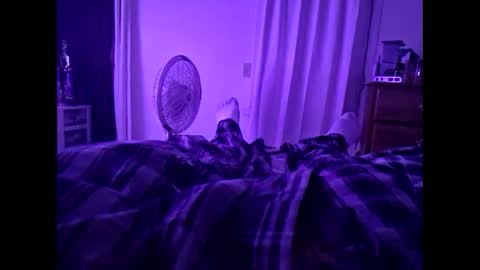 connlee10929154 online show from March 14, 9:26 am