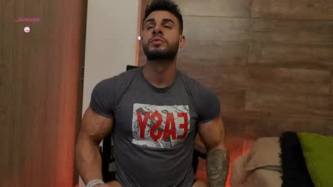 connor_h1 online show from April 25, 3:20 am