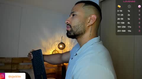 Snapshot of connor_jackson1 chatting on February 12, 2:56 am Connor Jackson online show from February 12, 2:56 am