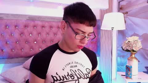 Connor   online show from June 9, 1:01 pm