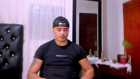 Connor Smith online show from January 30, 7:04 pm