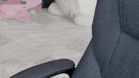 Conny online show from November 19, 1:55 pm