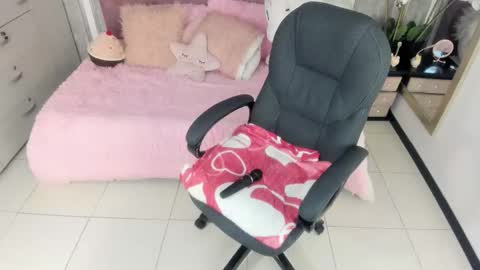 Conny online show from January 14, 1:39 pm