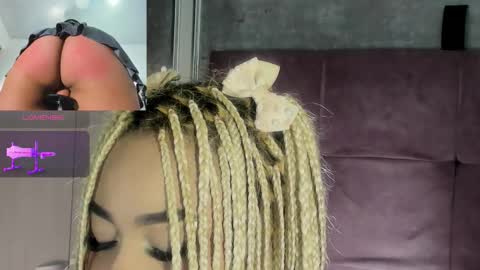 Snapshot of conny_curly chatting on March 7, 1:41 pm Conny online show from March 7, 1:41 pm