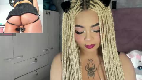 Snapshot of conny_curly chatting on April 14, 2:12 pm Conny online show from April 14, 2:12 pm
