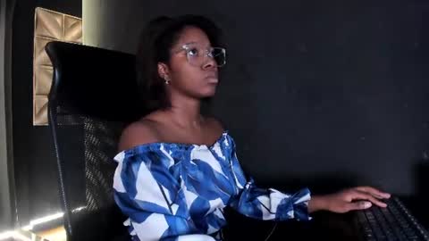 Nilo Solem online show from June 10, 7:57 pm