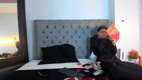 Snapshot of conor_taylor_ chatting on February 9, 2:18 pm conor_taylor_ online show from February 9, 2:18 pm