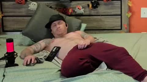 Snapshot of conversationalistx chatting on October 25, 2:35 pm  only fans and more online show from October 25, 2:35 pm