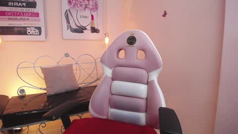 cony online show from December 9, 4:05 pm