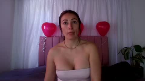 Snapshot of conyabril chatting on July 20, 1:46 pm conyabril online show from July 20, 1:46 pm