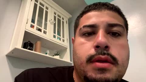 Snapshot of cookie_monster8593 chatting on June 6, 3:39 pm cookie_monster8593 online show from June 6, 3:39 pm