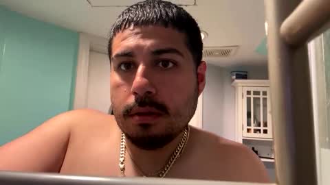 Snapshot of cookie_monster8593 chatting on June 9, 8:53 pm cookie_monster8593 online show from June 9, 8:53 pm