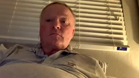 Snapshot of cookoosnest chatting on February 23, 5:01 am cookoosnest online show from February 23, 5:01 am