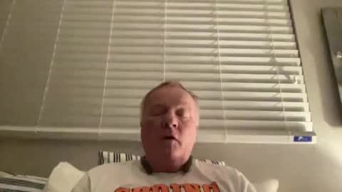 Snapshot of cookoosnest chatting on March 1, 12:56 pm cookoosnest online show from March 1, 12:56 pm