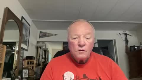 Snapshot of cookoosnest chatting on November 16, 3:39 pm cookoosnest online show from November 16, 3:39 pm