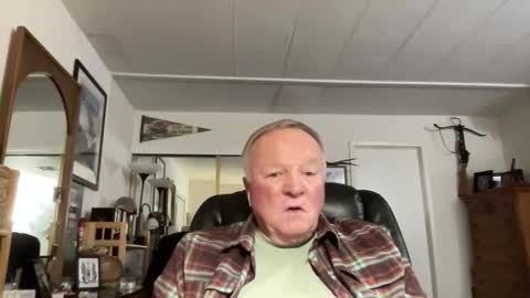 Snapshot of cookoosnest chatting on November 17, 5:24 am cookoosnest online show from November 17, 5:24 am