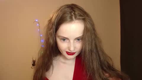 Amber online show from February 3, 3:06 pm