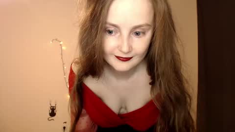 Snapshot of coolamber chatting on May 12, 12:52 am Amber online show from May 12, 12:52 am
