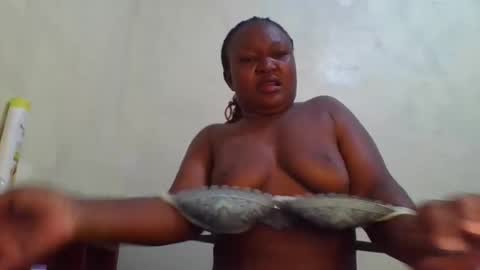 coolgirl001 online show from January 14, 6:46 pm