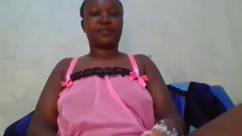 coolgirl001 online show from February 26, 6:51 pm