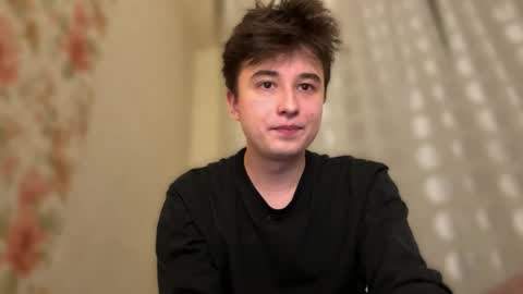 Snapshot of coolskum00 chatting on November 30, 9:19 pm Lisa and Alen online show from November 30, 9:19 pm