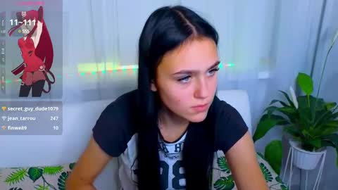 Snapshot of cooperallana chatting on December 9, 10:54 am cooperallana online show from December 9, 10:54 am