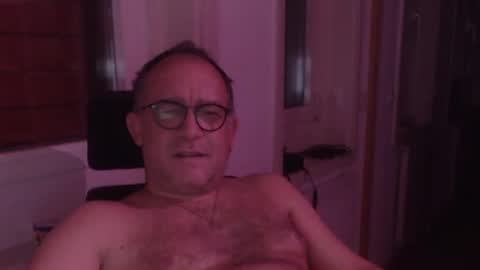Snapshot of coquin369 chatting on December 20, 8:45 pm Coquin369 online show from December 20, 8:45 pm