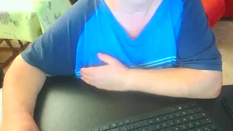 coquin375 online show from October 28, 7:05 pm