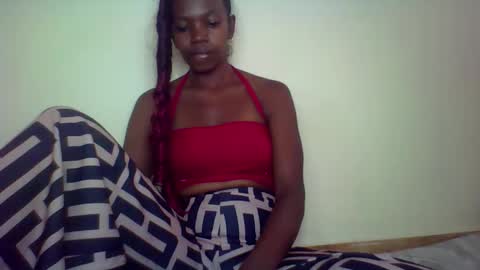 coquine_lara online show from April 19, 11:31 am