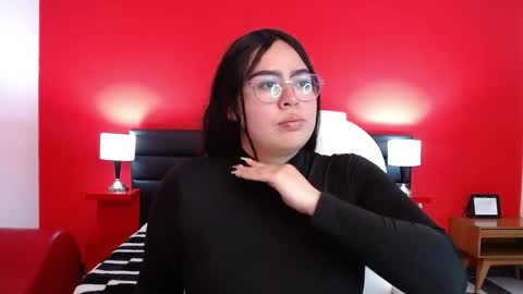 Cora online show from April 15, 11:39 am