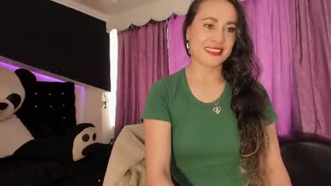 Coral  online show from June 12, 1:32 pm