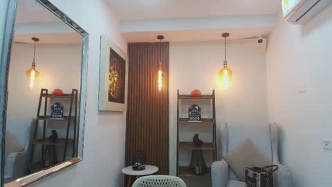 Snapshot of coral_lise chatting on October 23, 11:09 am Coral online show from October 23, 11:09 am