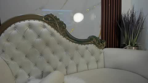 Coralie Bronson online show from November 23, 12:49 pm